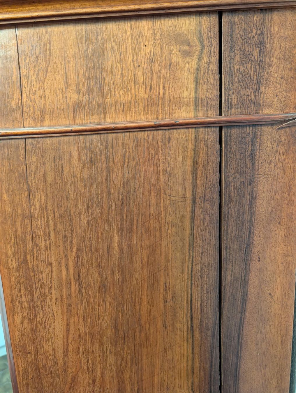 Schränke: Antiker Schrank – Gebraucht aus Basel von irz_5qk6 4