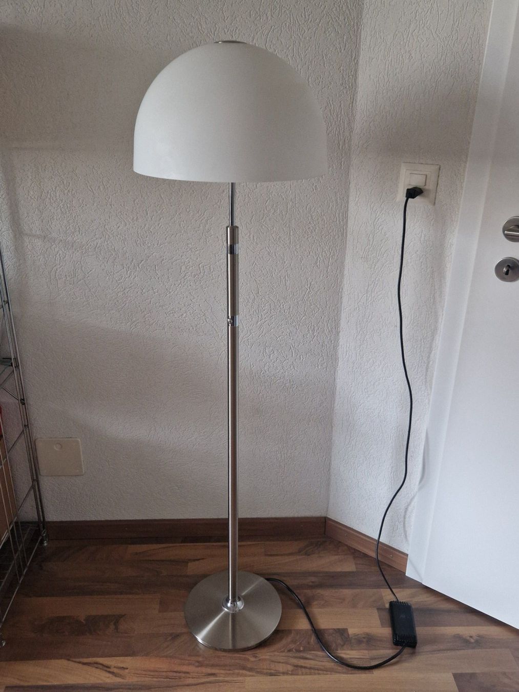 Pfister Lampade: Lampe sur pied Anemone – Usato da Avenches venduto da Estevi 1