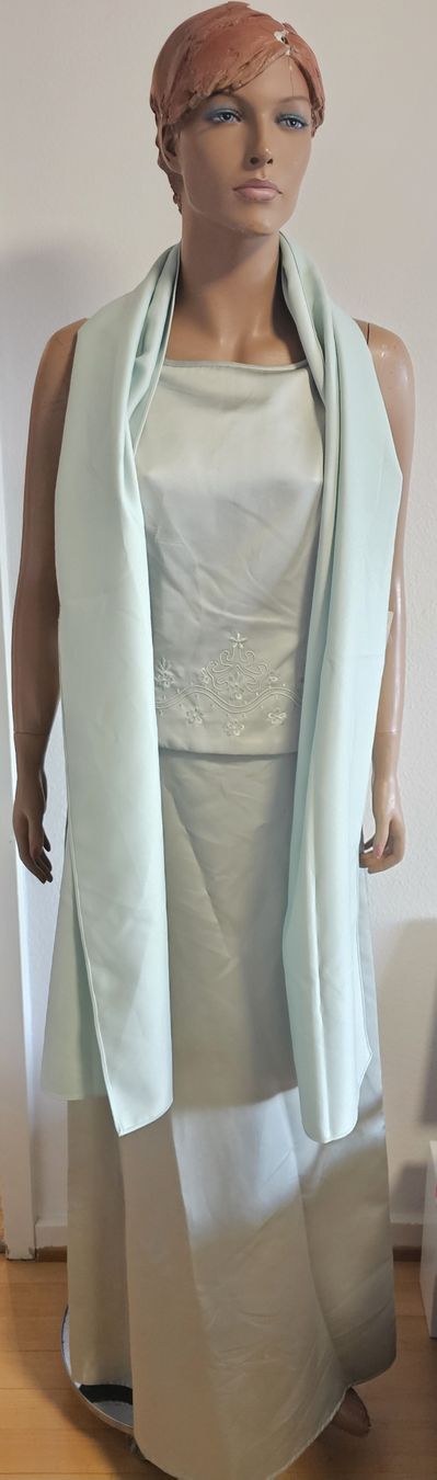 Vestiti: Neues Abendkleid Grösse 13 / 38, mintgrün – Nuovo e nell'imballaggio originale da Basel venduto da Mazzo84