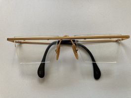 Brille Goldfassung 14 cm