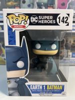 Funko POP! Heroes DC Super Heroes Earth 1 Batman Sortie 2016