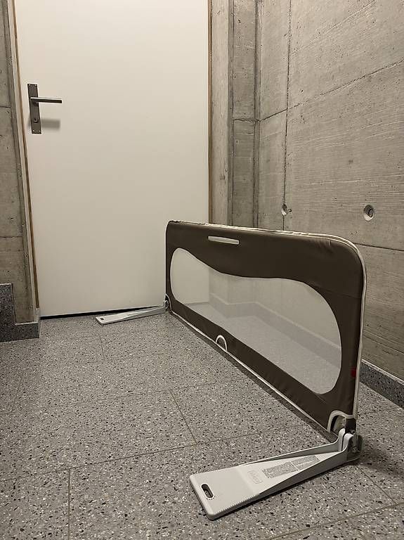 Box & Barriere di sicurezza: Bettschutzgitter – Usato da Ormalingen venduto da slu_pk95 1