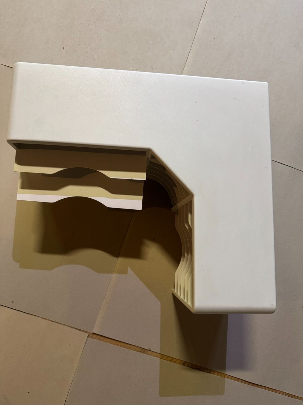Étagères: Kunststoffregal – D'occasion à Goldiwil (Thun) par kentbarclay 1