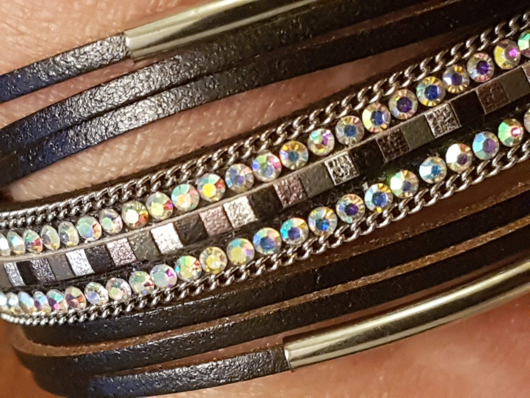 Bracciali & Braccialetti: Armband stark. Magnetverschluss glitzrig – Usato da Ettingen venduto da Maranathatalitha 6