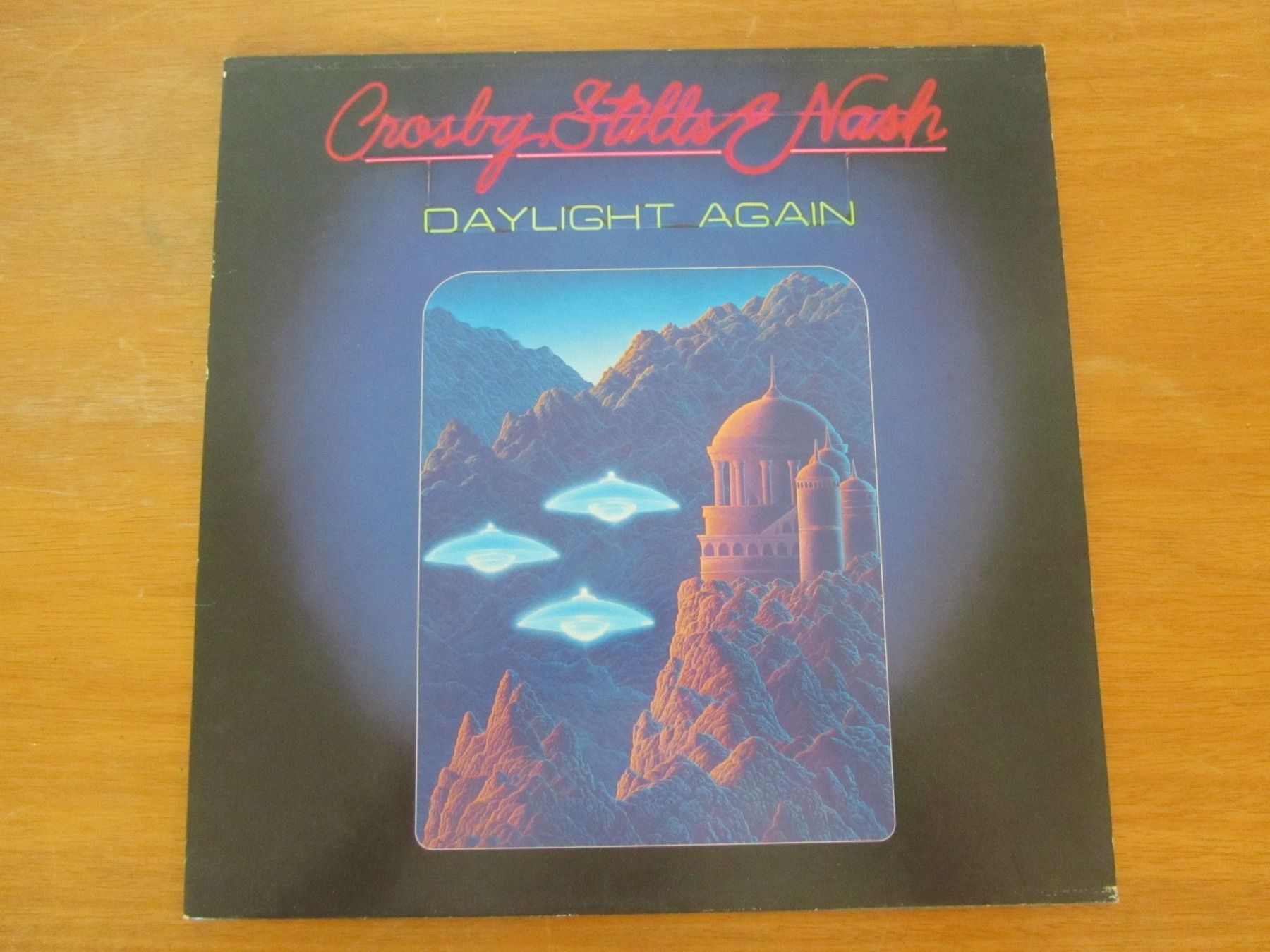 Dischi in vinile: CROSBY, STILLS & NASH:  Daylight Again – Usato da Seengen venduto da mikelele