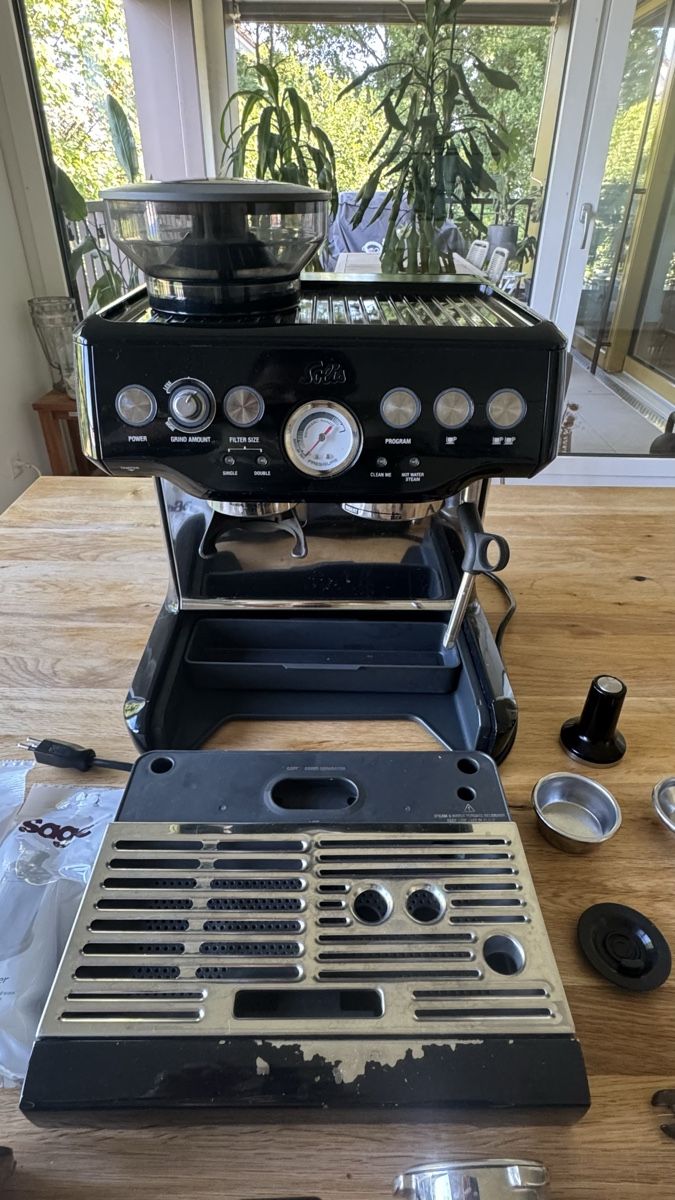 Solis Kaffeemaschinen & Espressomaschinen: Solis Grind Infuse Pro Espressomaschine – Defekt aus Baar von Mickz80 1