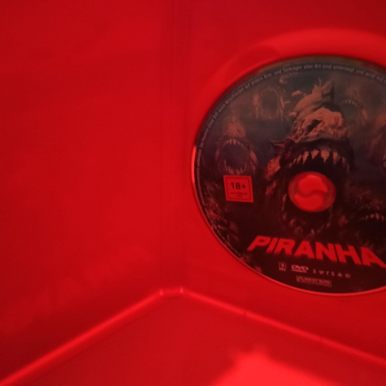 Tutti i DVDs: Piranha – Usato da Dübendorf venduto da kb86_MOVIE 3