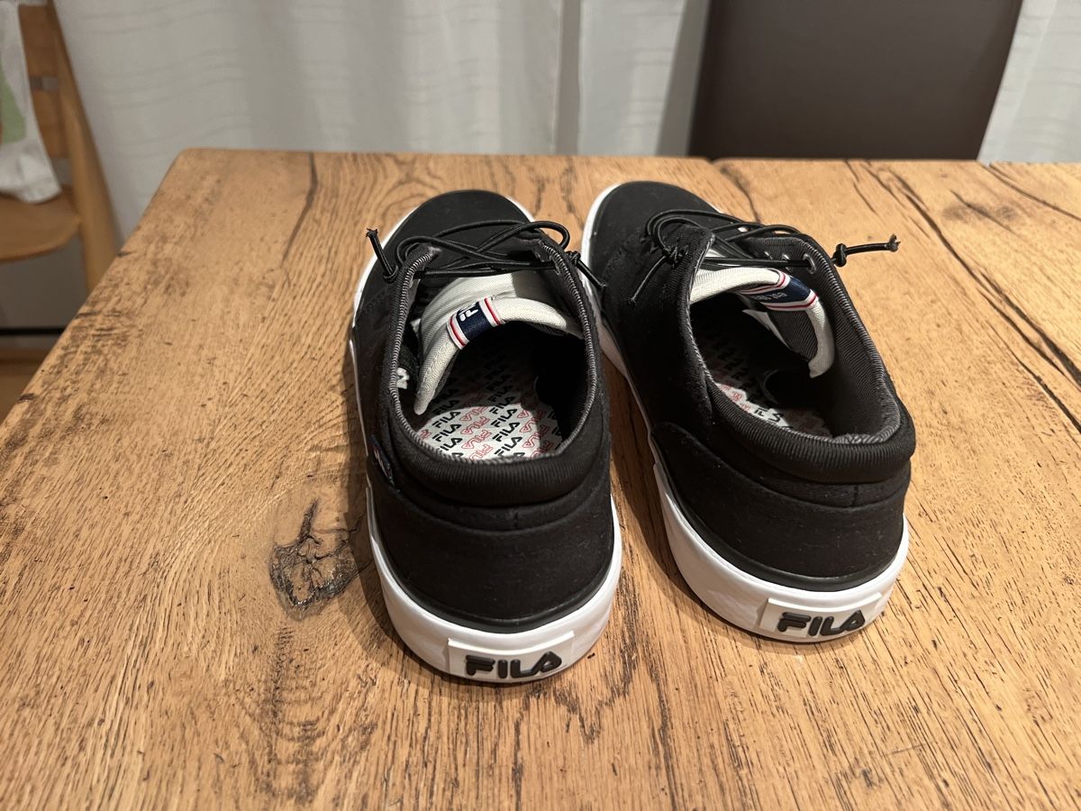 Fila Scarpe da uomo: Fila Low-Top-Sneaker – Usato da Oberkirch LU venduto da oiluig 1
