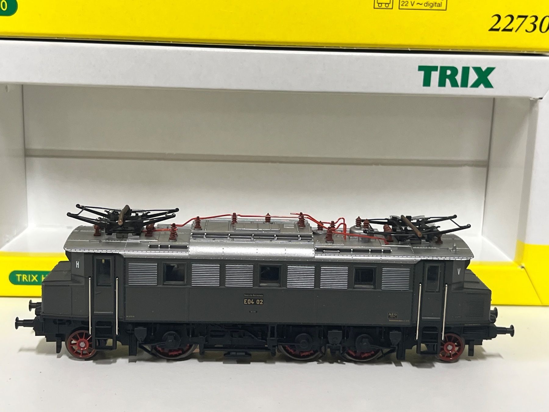Trix Trains électriques: Trix H0 22730 E04 02 DB Epoche IV H0 DC – Neuf (Voir description) à Neuenhof par ludovicco 2