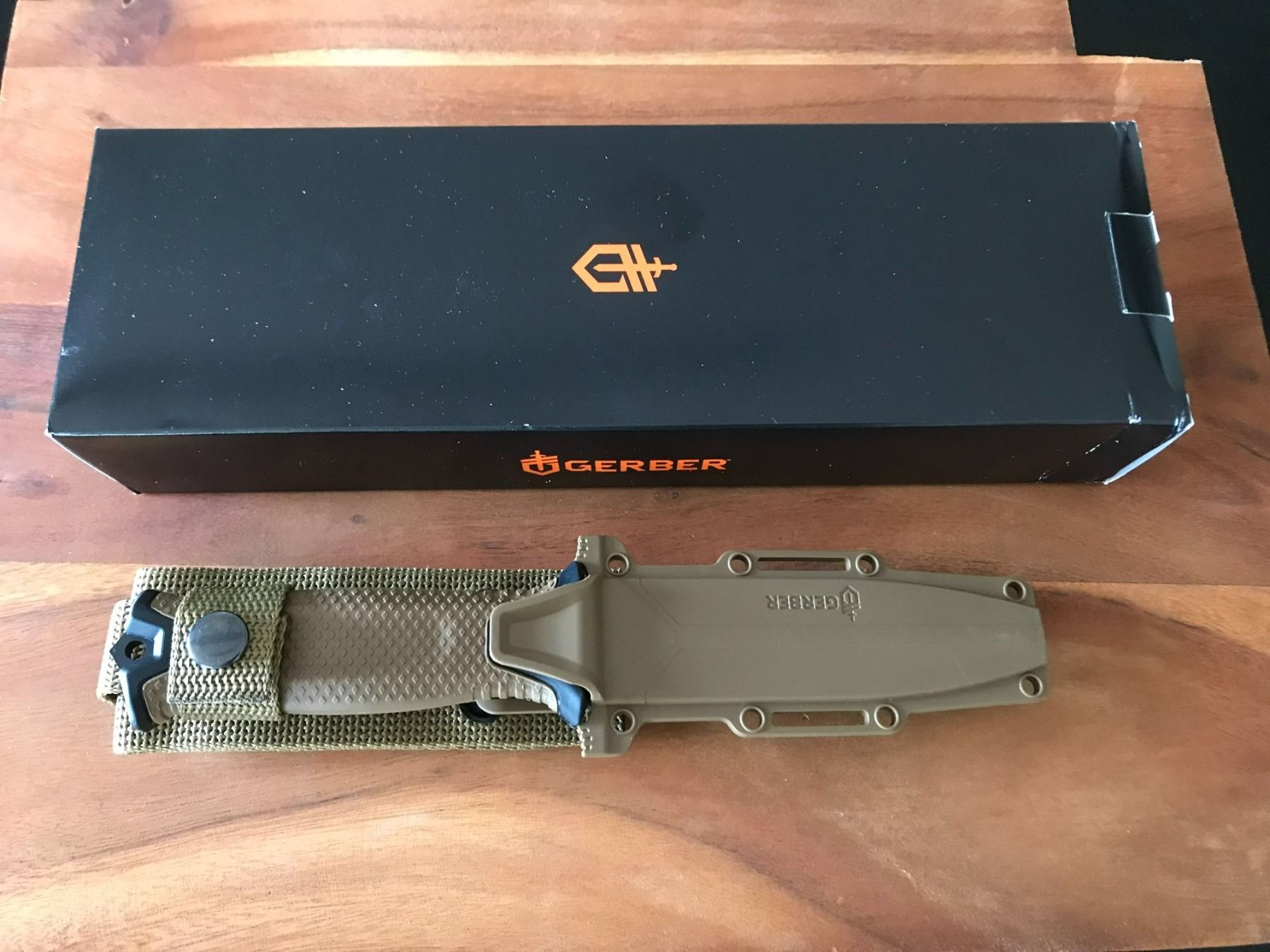 Accessori: Strongarm Fixed Blade Coyote – Nuovo (secondo la descrizione) da Malans venduto da ultra2007
