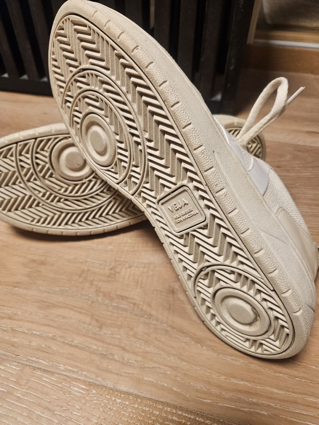 Veja Herrenschuhe: VEJA Herren Sneaker Gr. 43 – Gebraucht aus Aathal-Seegräben von 911rs 5