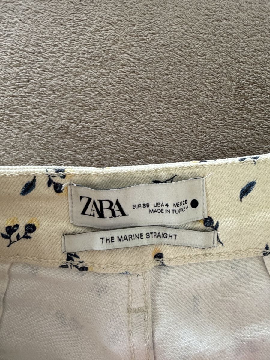 Zara Pantaloni: Zara Hose mit Muster – Usato da Richterswil venduto da pes_q6wv 3