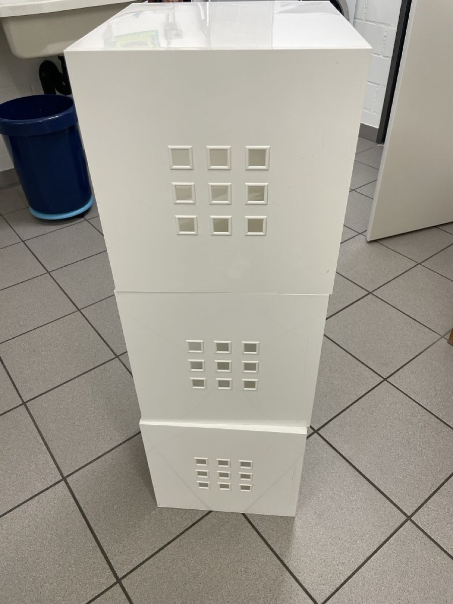 Ikea Altro per la casa: 3 Ikea Kallax Körbe weiss  – Usato da Glarus venduto da UrsulaE