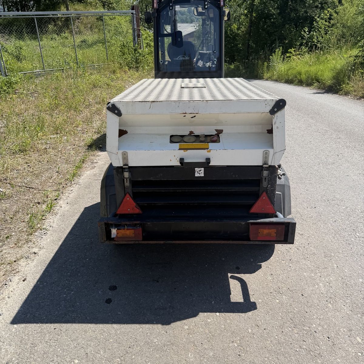 Atlas Copco Kompressoren: Atlas Copco XAS37 – Defekt aus Menziken von Tairi10 1