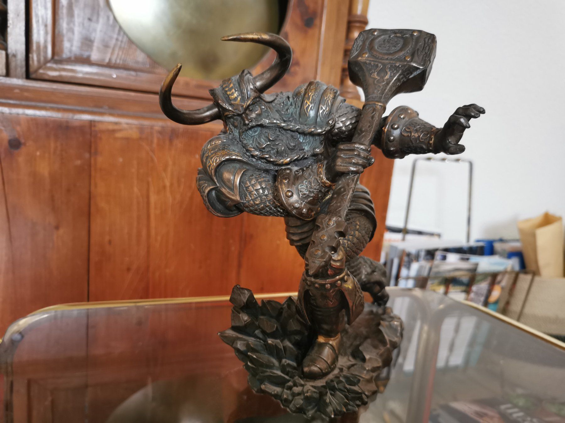 Statuette: Statuette en résine et bronze – Nuovo (secondo la descrizione) da Renens VD venduto da oli_vjm7 2