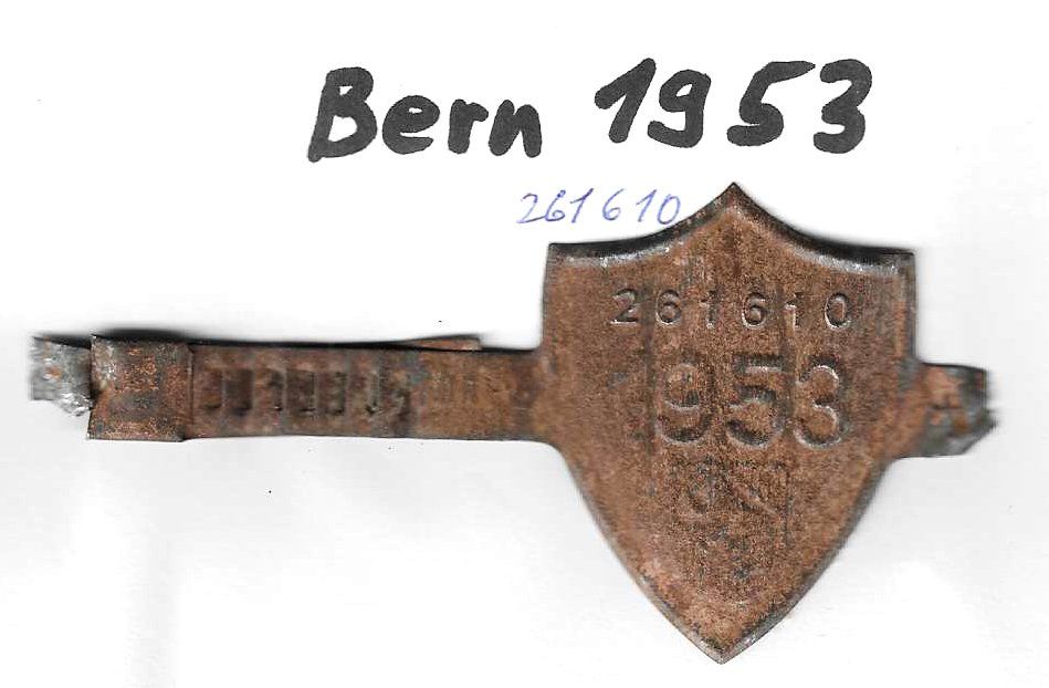 Insegne: Velonummer Bern 1953 BE 53 Rahmennummer siehe Text – Usato da Bülach venduto da anska