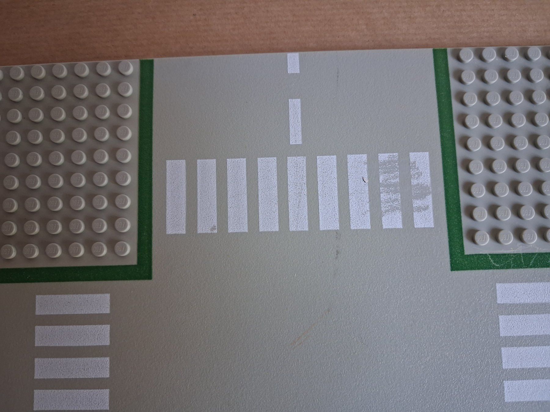 Lego Jouets: 10 Lego Strassenplatten 32x32 Noppen. Grau – D'occasion à Hagendorn par siwasi3 7