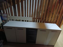 Sideboard weiss schwarz 179 cm breit gebrauchter Zustand