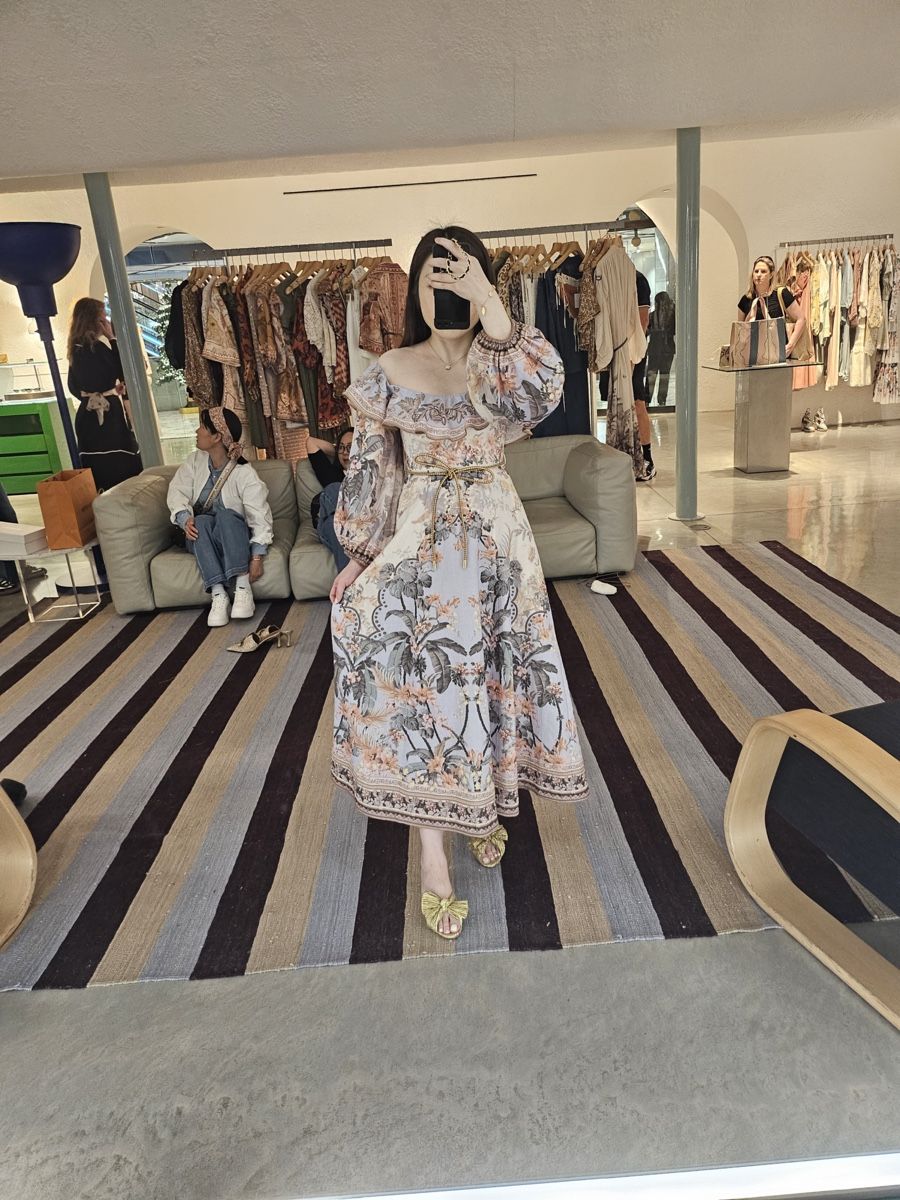 Zimmermann Kleider: Authentic Zimmermann Linen Midi Dress – Neu (gemäss Beschreibung) aus St.Josefen von lop_lh8d 1