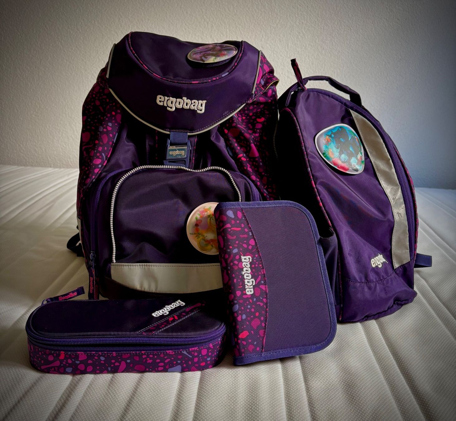 Ergobag Sacs & sacs à dos: Ergobag Schulrucksack Pferde 6-Teilig – D'occasion à Gelterkinden par Linde1984