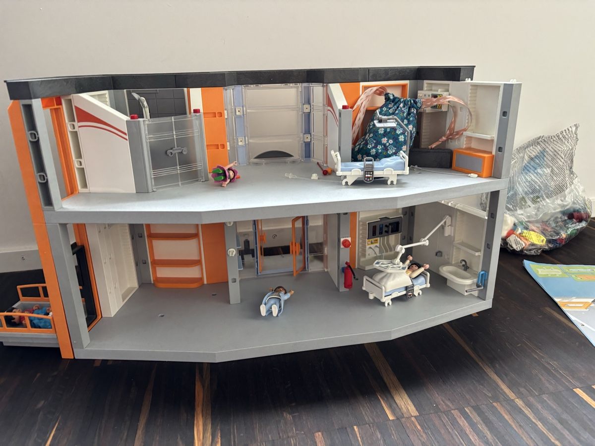Playmobil Giocattoli: Playmobil Spital 70190 – Usato da Binningen venduto da ell_dg9p 2