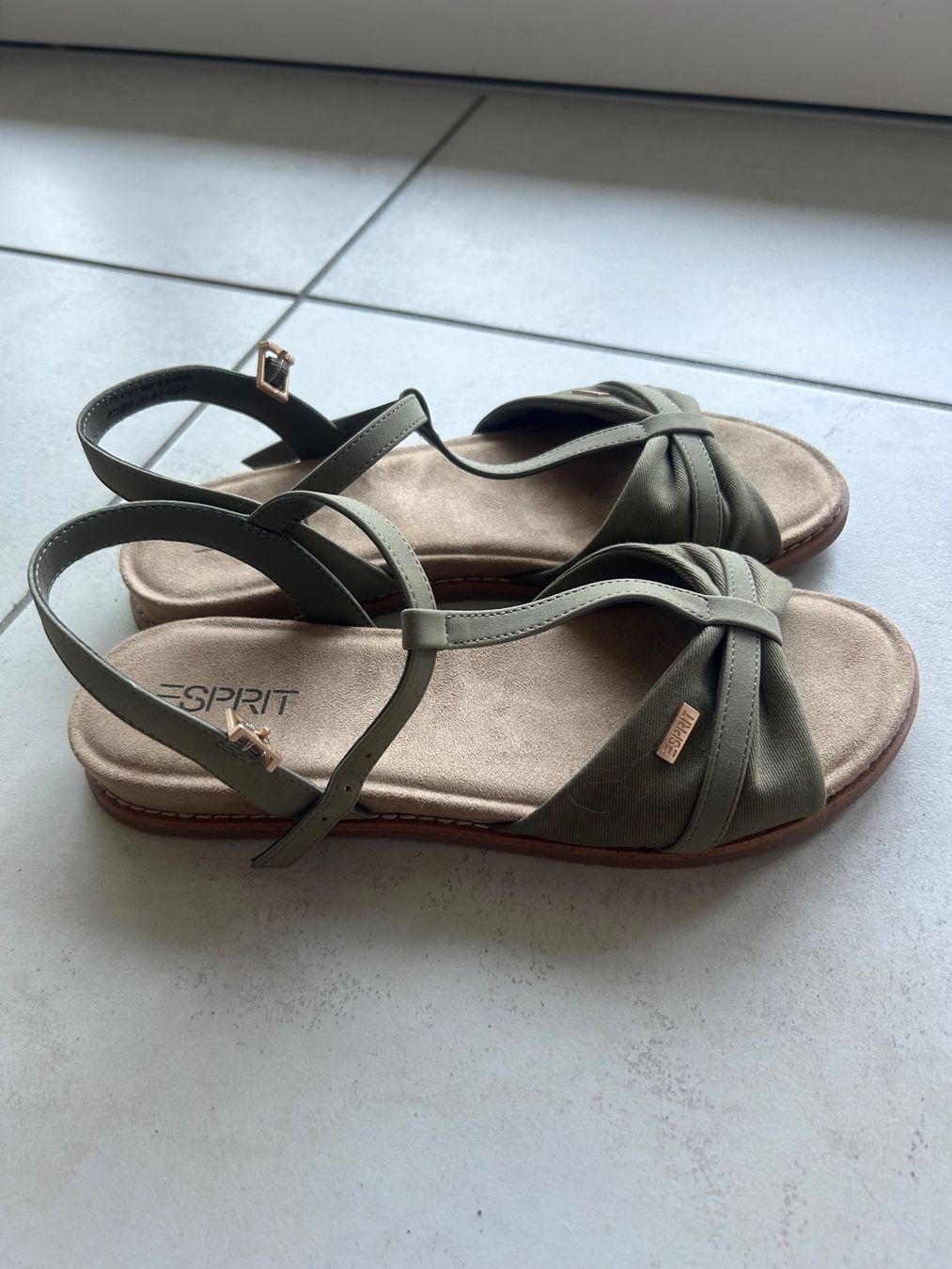 Esprit Scarpe da donna: Sandales Esprit neuves – Usato da Courrendlin venduto da loko2910 2