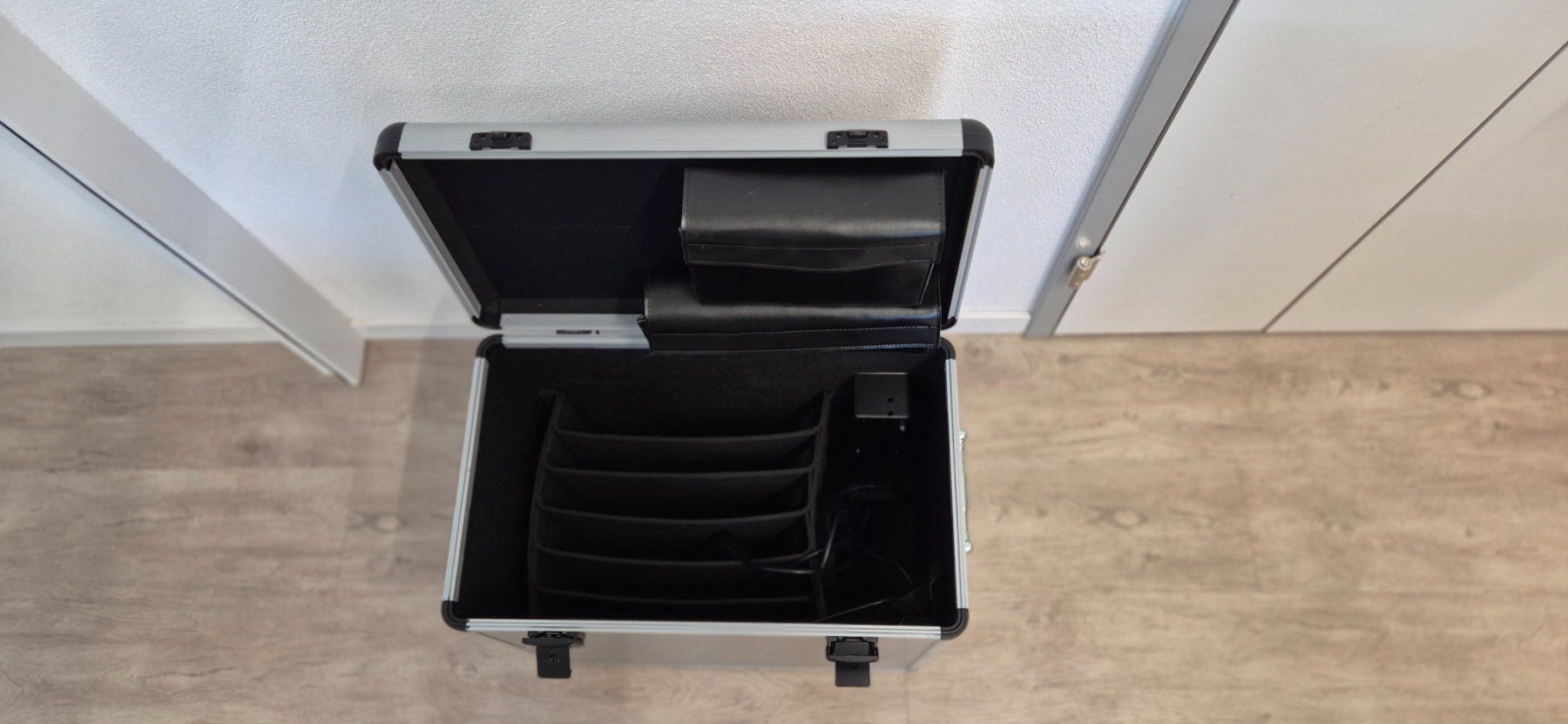 Valigie & Borse: Laptop Transport und Ladekoffer – Usato da Elgg venduto da computerbrocki 4