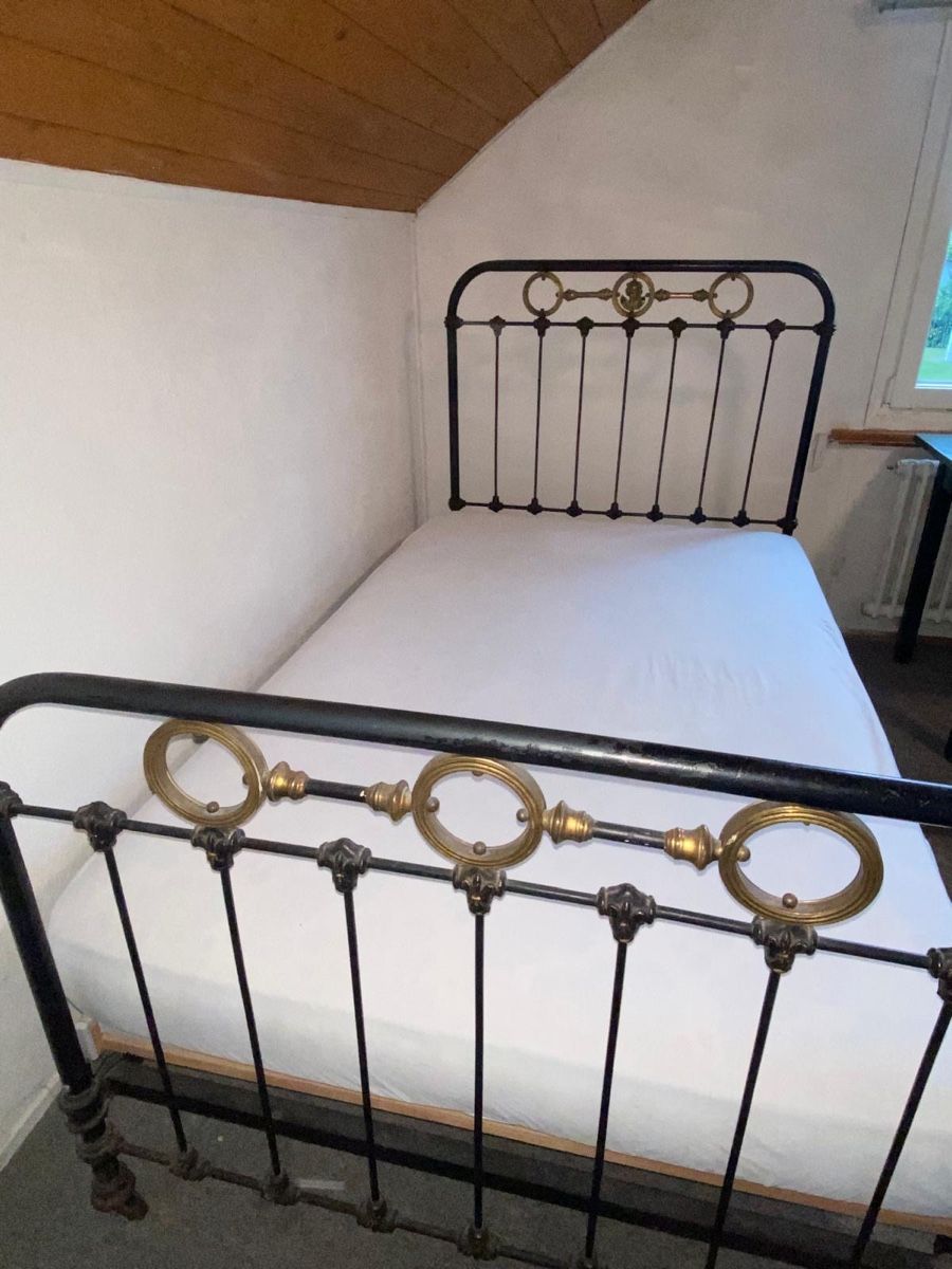 Letti: Elegantes antikes Metallgitter Bett, auseinandernehmbar – Usato da Niederglatt ZH venduto da AnFleischmann 3