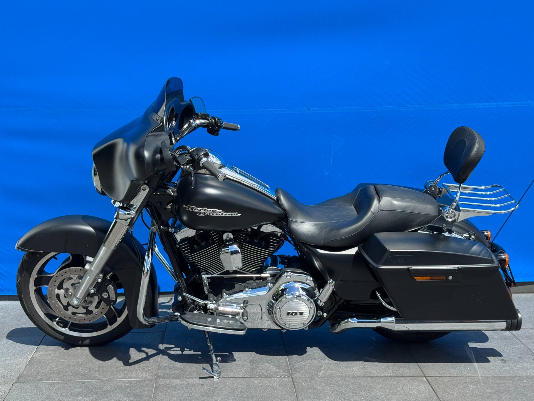 Harley-Davidson Touring: Harley-Davidson Street Glide 103, Kess-Tech – Usato da Escholzmatt venduto da Wikinger11 5