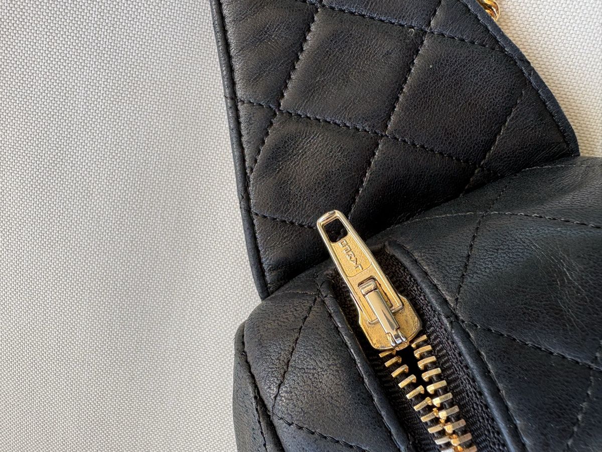 Chanel Borse: Chanel Quilted Chain Belt Bag – Usato da Rotkreuz venduto da dor_d6wc 1