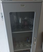 Malibu Vitrinenschrank silber Glasfront leicht gebraucht
