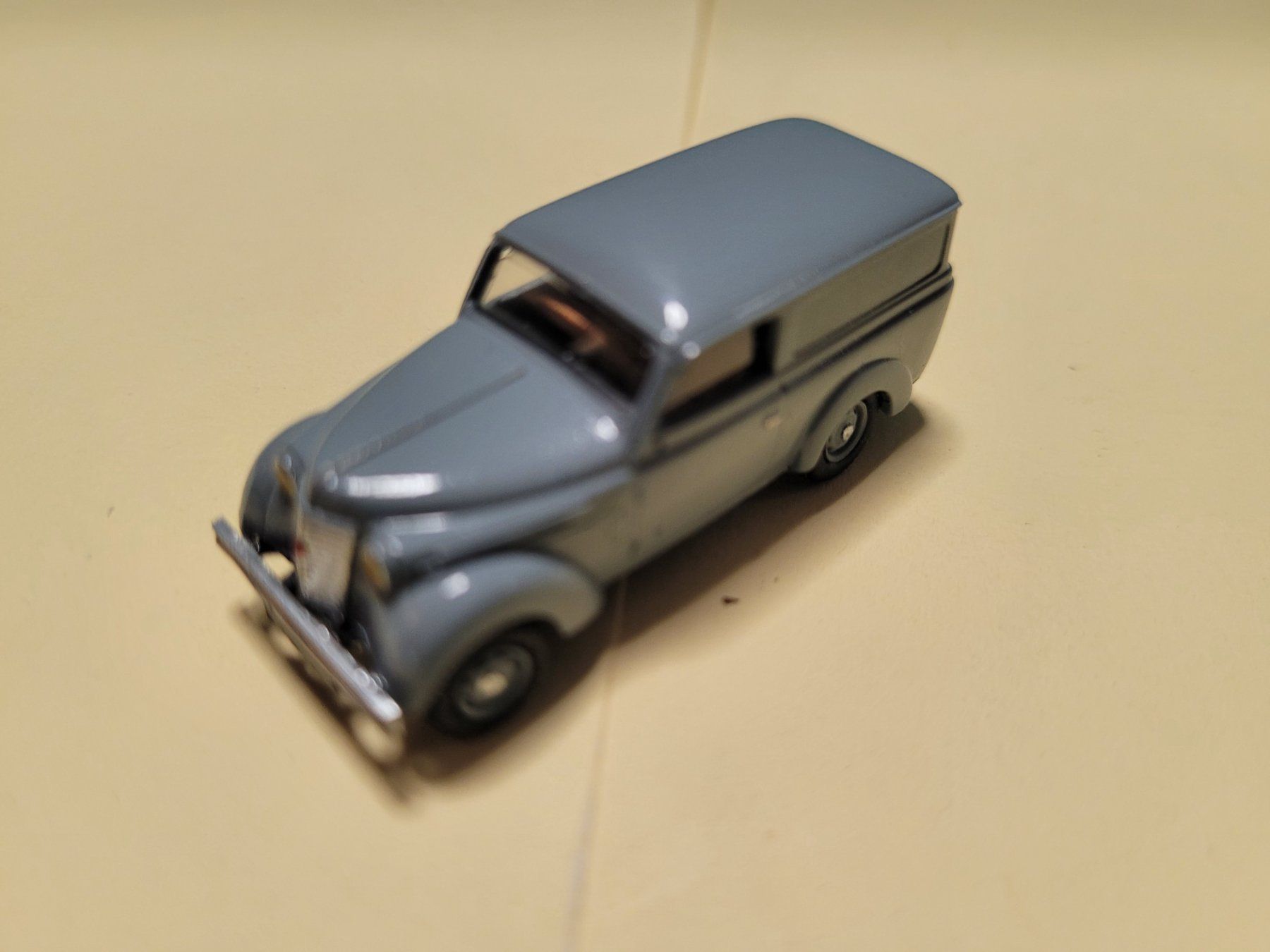 Renault Modellini d'auto: Renault Juvaquatre fourgonnette SAI 1:87 – Nuovo (secondo la descrizione) da Domdidier venduto da Bimbo57 6