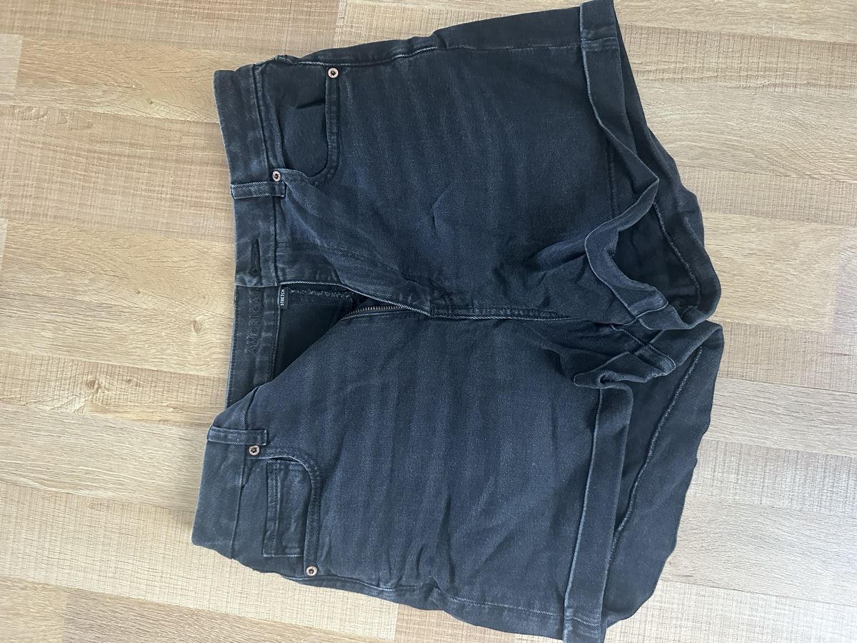 American Eagle Hosen: American Eagle Shorts – Gebraucht aus Zürich von gryffindor_aurorin