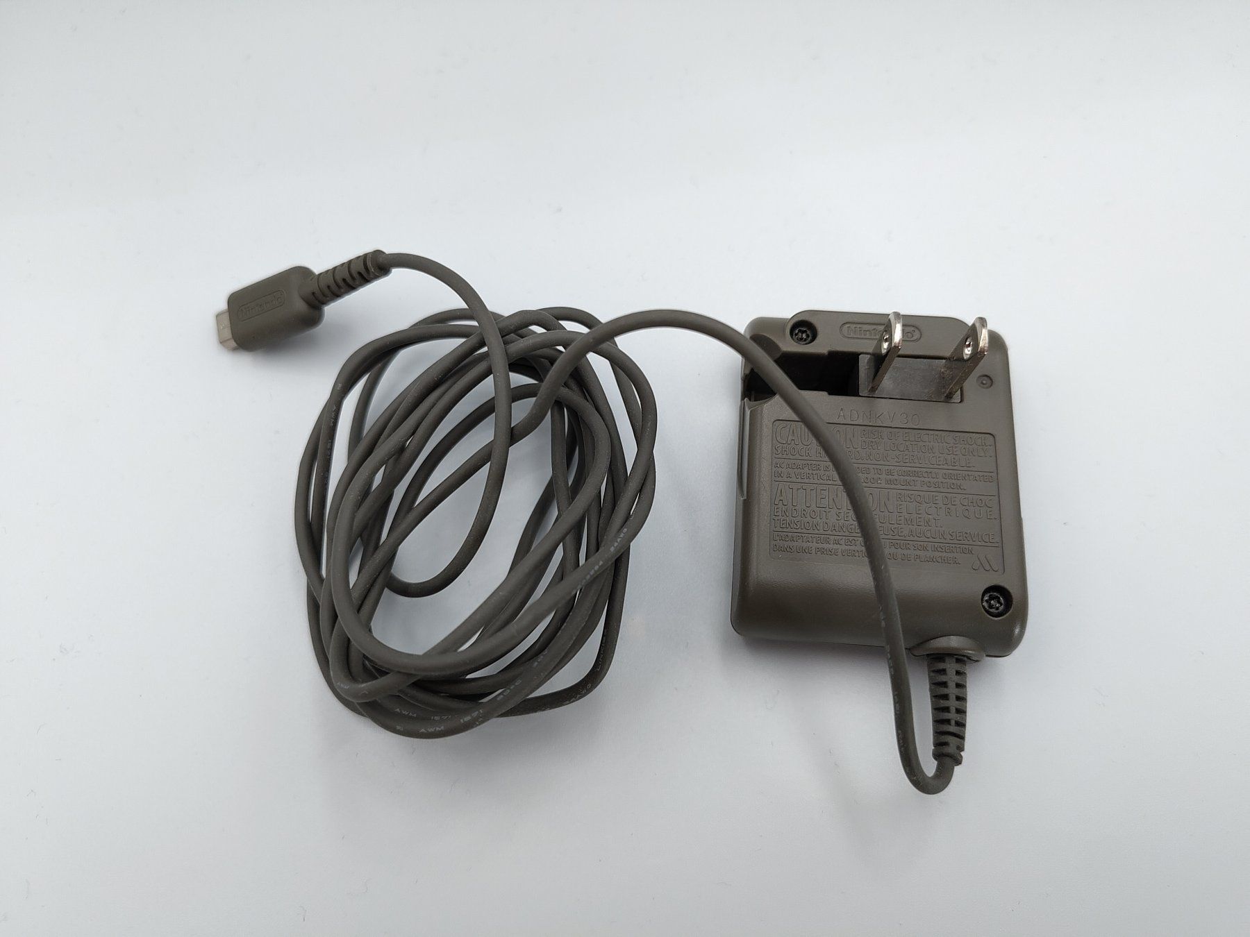 Nintendo Adapter & Kabel: Nintendo DS Lite Charger USA – Gebraucht aus Kloten von SuperRetroPixels