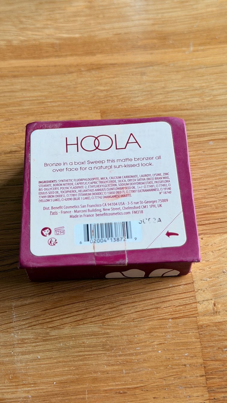 Benefit Make-up: Poudre bronzante Benefit Hoola original – Usato da Bulle venduto da LeMoleson 7