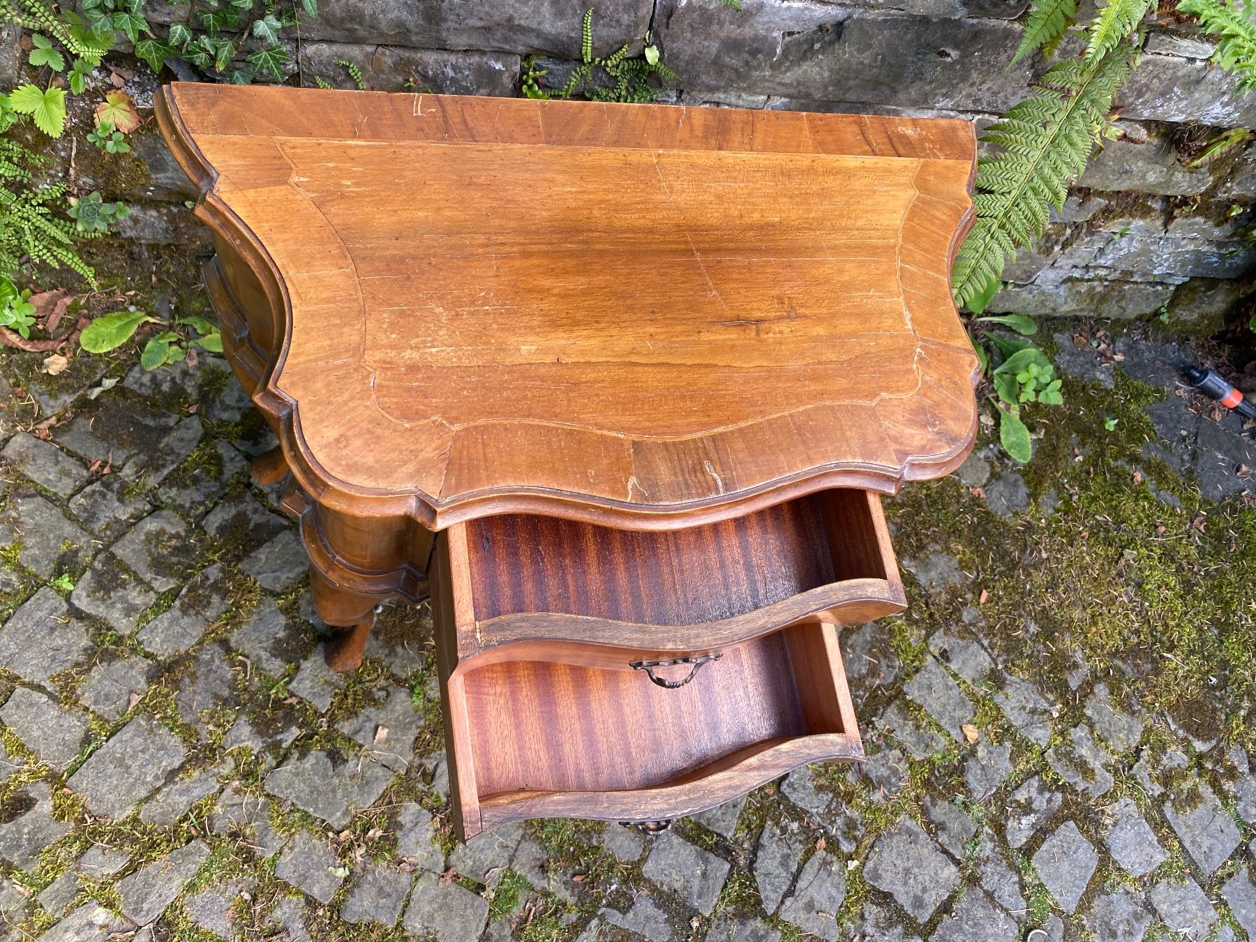 Tavoli: Beistelltisch Antik mit Schubladen shabby chic – Usato da Wallisellen venduto da skorpion-11 4