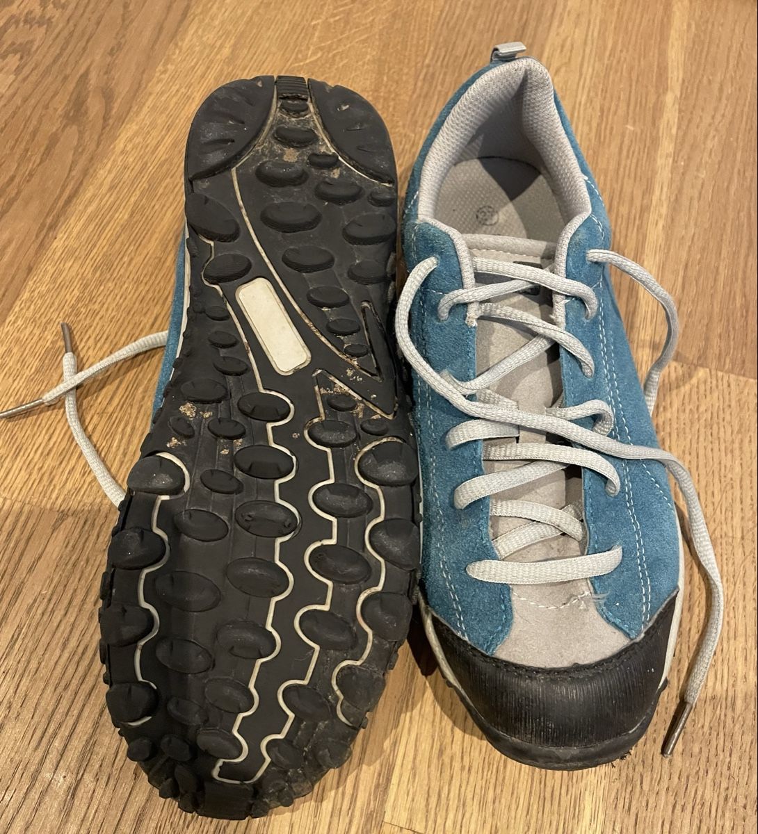 Trevolution Scarpe da uomo: Trevolution Wanderschuhe Gr. 37 – Usato da Küssnacht am Rigi venduto da clearancesale 1