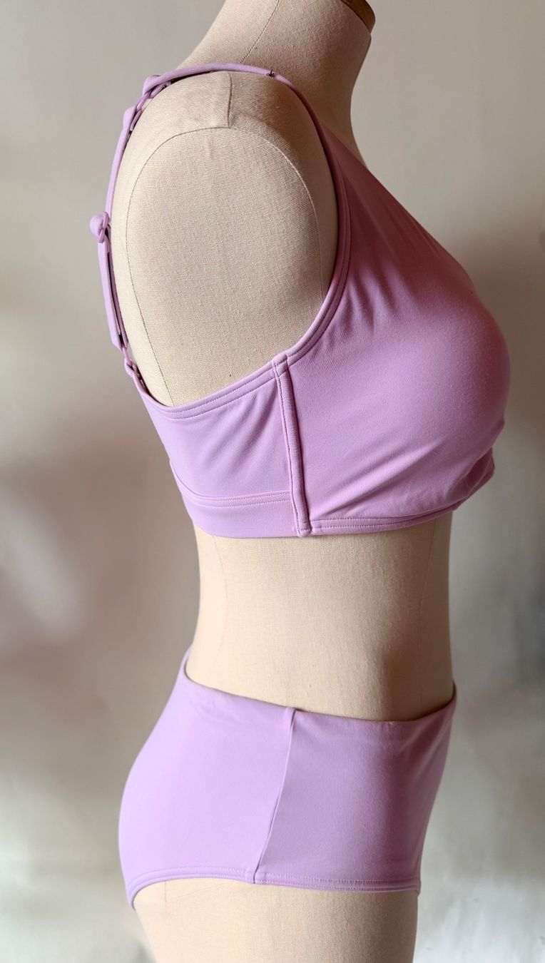 Triumph Costumi da bagno & Bikini: TRIUMPH, Bikini FLEX SMART Summer, Grösse 4/L, Farbe Lila – Nuovo e nell'imballaggio originale da Rudolfstetten venduto da gst_g7xl 1