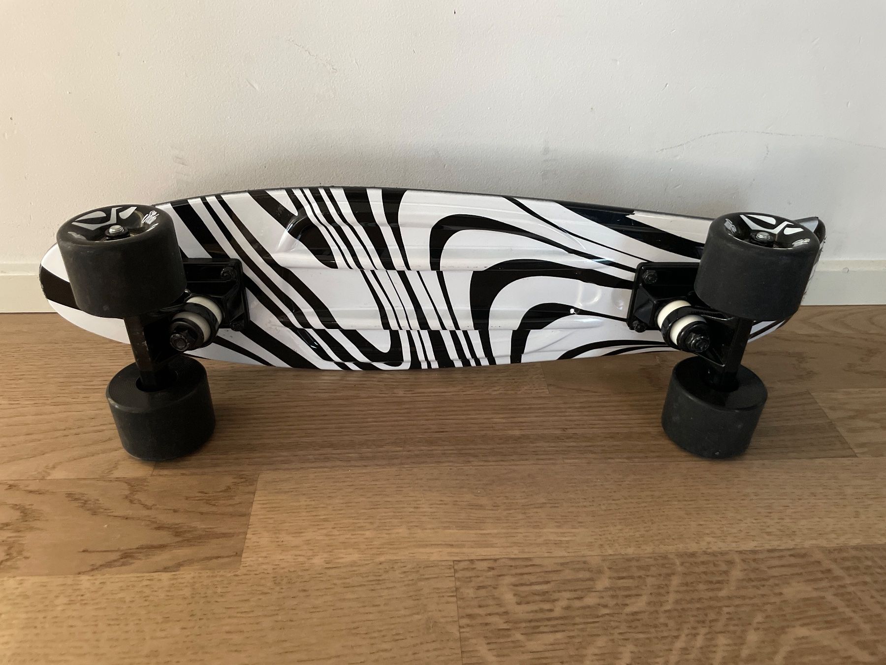 Slide Skateboards: Skateboard – Usato da Winterthur venduto da July03 1