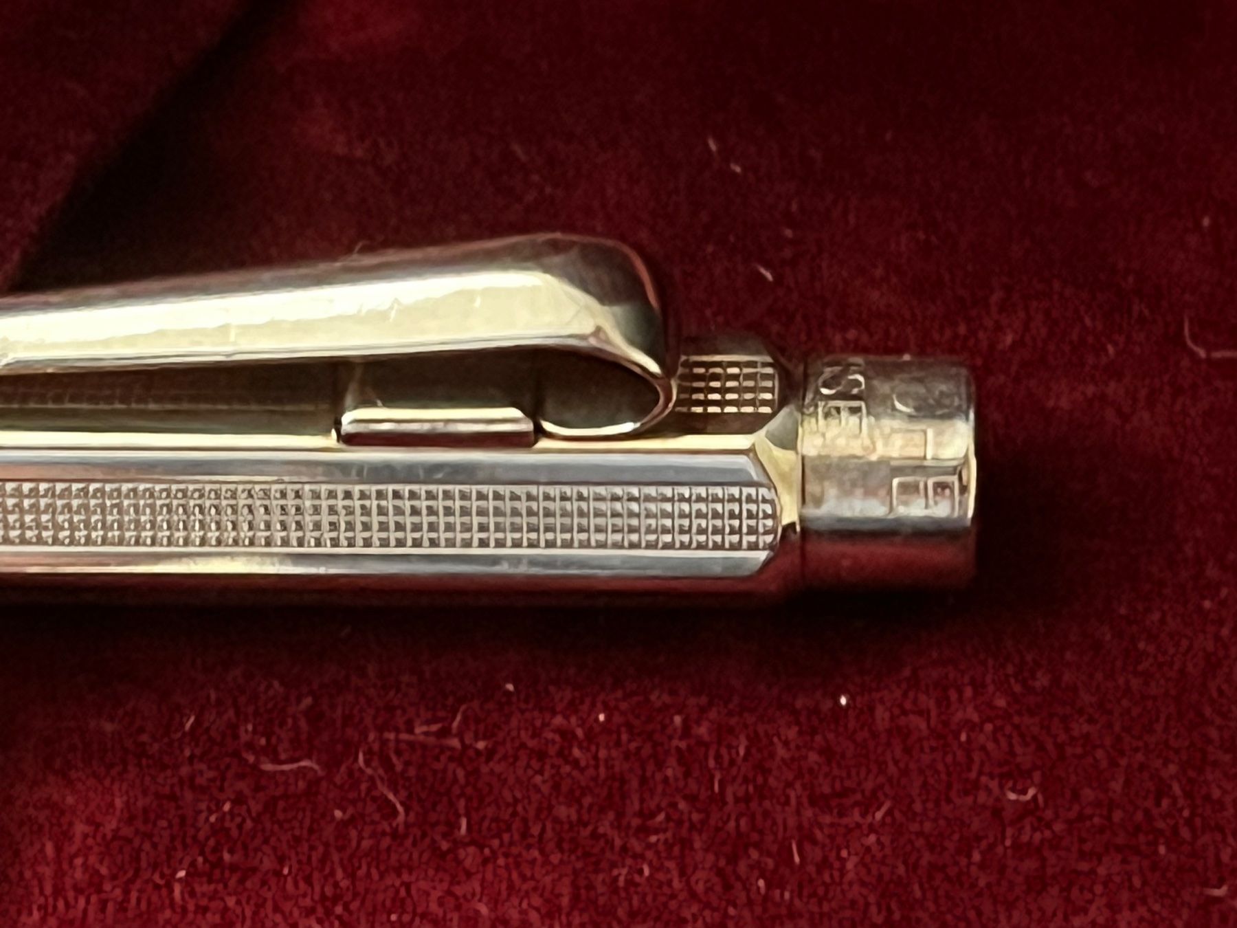 Caran D'Ache Stylos & Marker: Alter Caran d’Ache Ecridor Minenhalter "Pavé" versilbert cw – D'occasion à Zürich par FV.vintage 4
