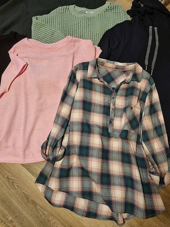 Cecil Lotti di vestiti: Pulli's Grösse XXL CECIL 46/48 Kleiderpaket – Usato da Einsiedeln venduto da Fluh05 4