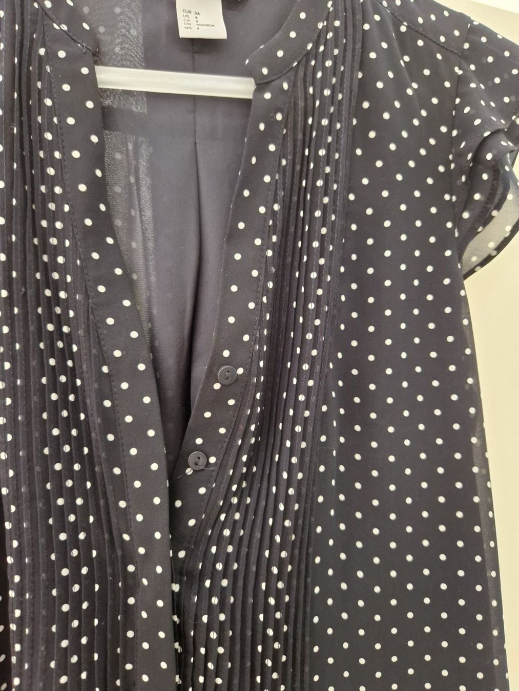 H&M Vestiti: Blusenkleid mit polka dots marine/weiss – Nuovo (secondo la descrizione) da Küsnacht ZH venduto da 2011_ 2