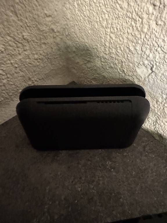 Nintendo Console: Nintendo Switch 2 comme neuve avec boîte complète – Usato da Bevaix venduto da mic_rdc7 2