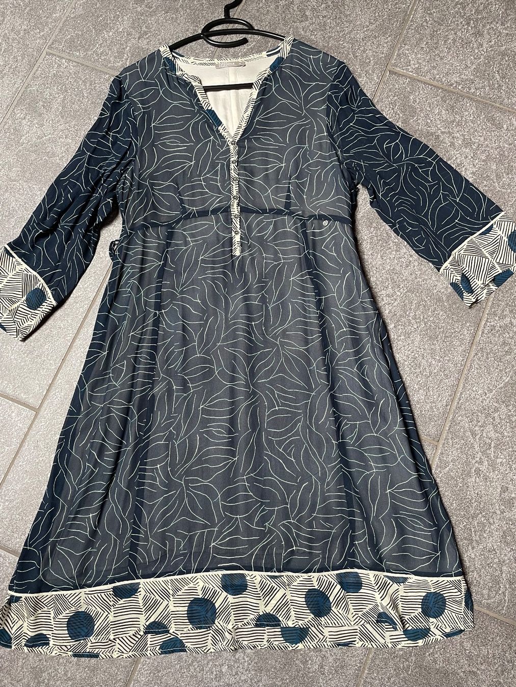 Nile Vestiti: Kleid Nile Gr S – Nuovo (secondo la descrizione) da Niederbipp venduto da Rosamunde44