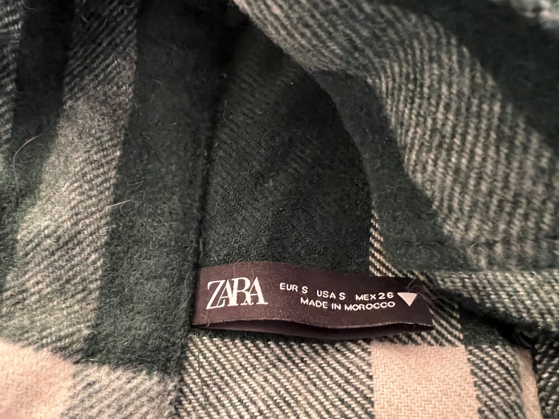 Zara Lotti di vestiti: Lot de vêtements – Usato da La Chaux-de-Fonds venduto da GabrielaKlein 5
