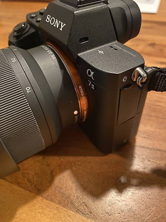 Fotocamera: Sony Alpha II (ILCE-7M2) – Usato da Schaffhausen venduto da dav_5vx8 2