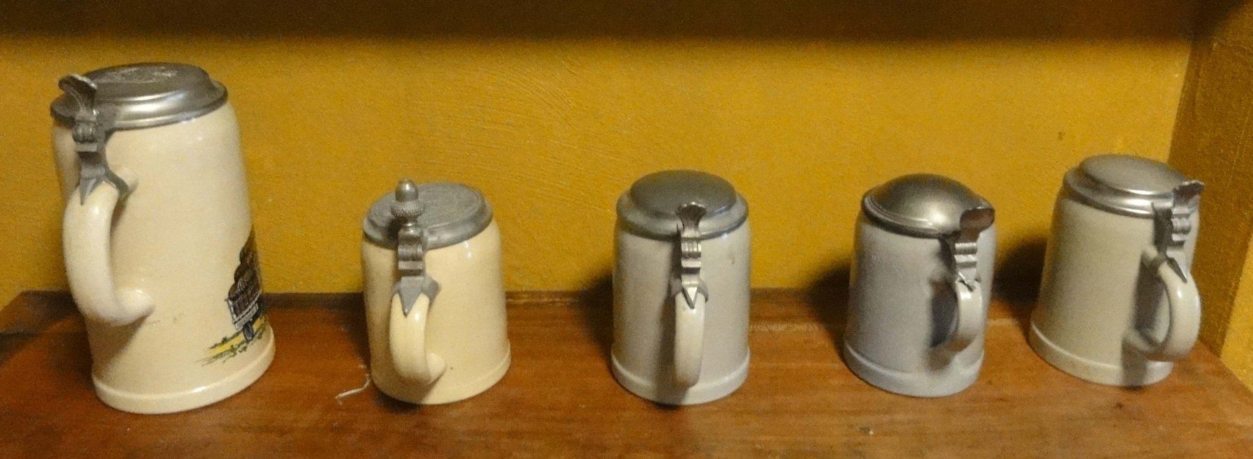 Bicchieri: Bierkrüge mit und ohne Deckel, vor 1990 – Usato da Wohlen AG venduto da Flusslauf 5