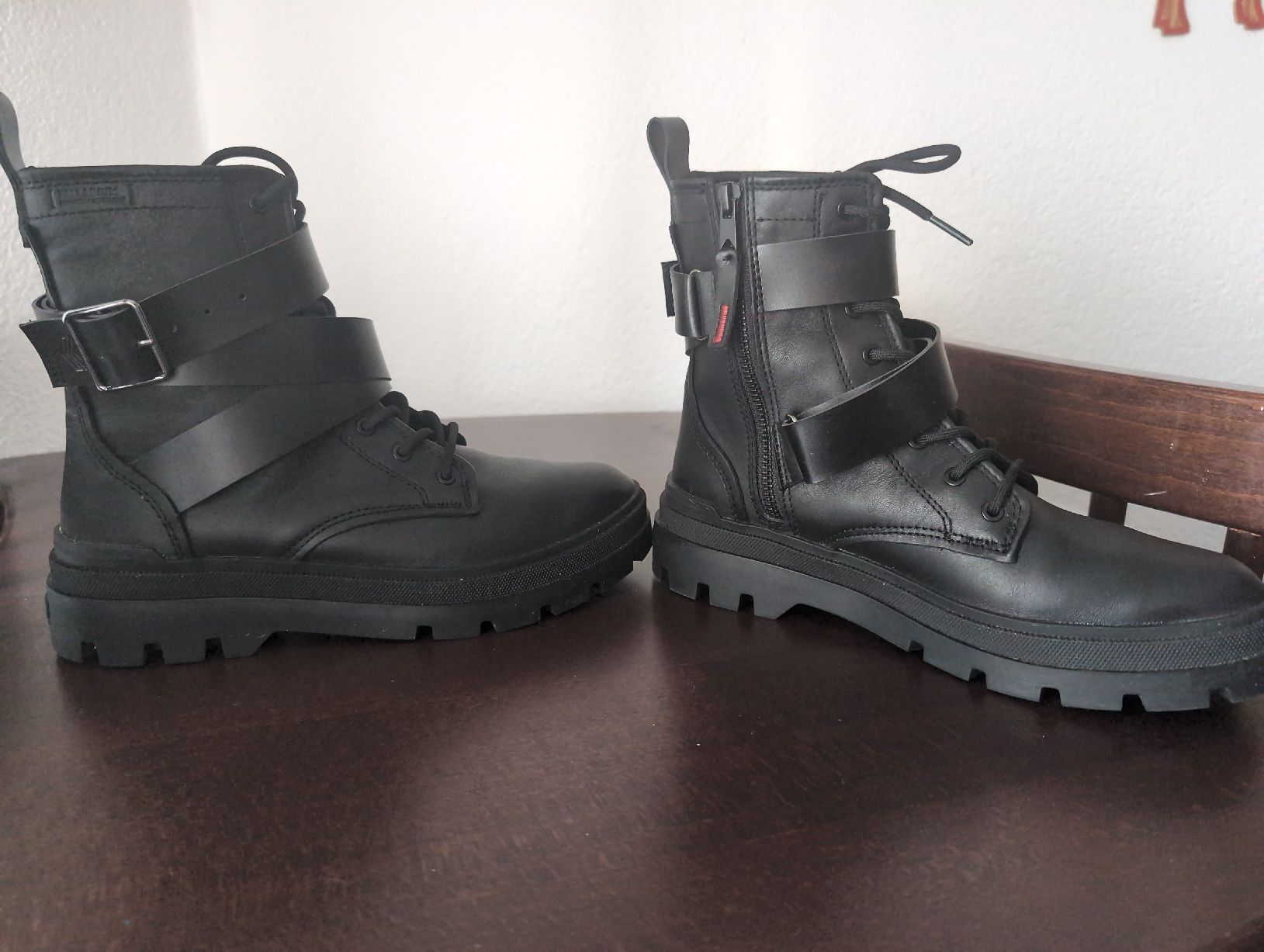 Palladium Scarpe da uomo: Palladiun Boots, neuwertig – Nuovo (secondo la descrizione) da Busswil BE venduto da MissMuffin 2