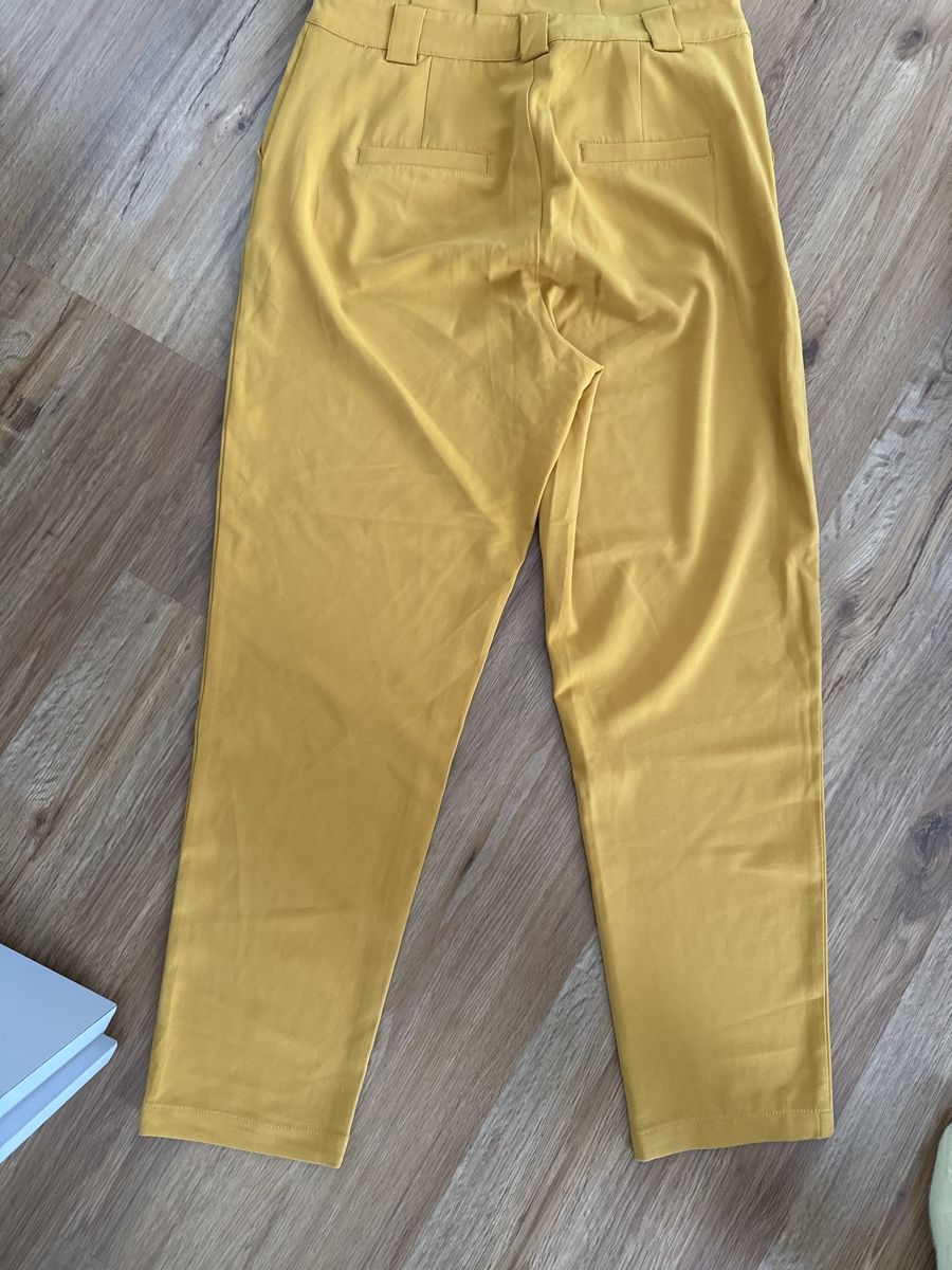 Hosen: Stoffhose in Senfgelb, Grösse 36 – Neu (gemäss Beschreibung) aus Lachen SZ von nathiisch 1