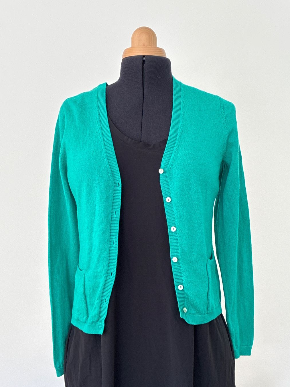 Peter Hahn Giacche: Strickjacke von Peter Hahn Gr 38/40 – Usato da Davos Platz venduto da nanigl